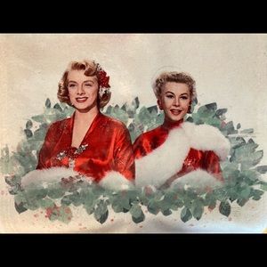 NWOT Sisters Retro Christmas Hand Towels